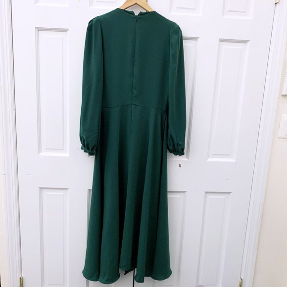 IRIS & INK Camille Pleated Crepe Midi Dress - Picture 7 of 7